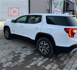 جي ام سي اكاديا